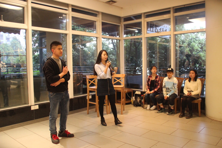 威尼斯官网学生代表表演才艺 威尼斯官网学生代表表演才艺